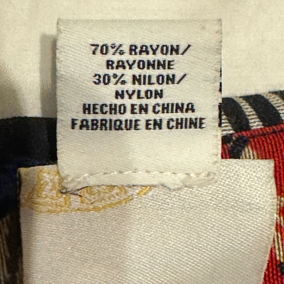 Vintage Red White Blue floral button down blouse - Picture 9 of 10